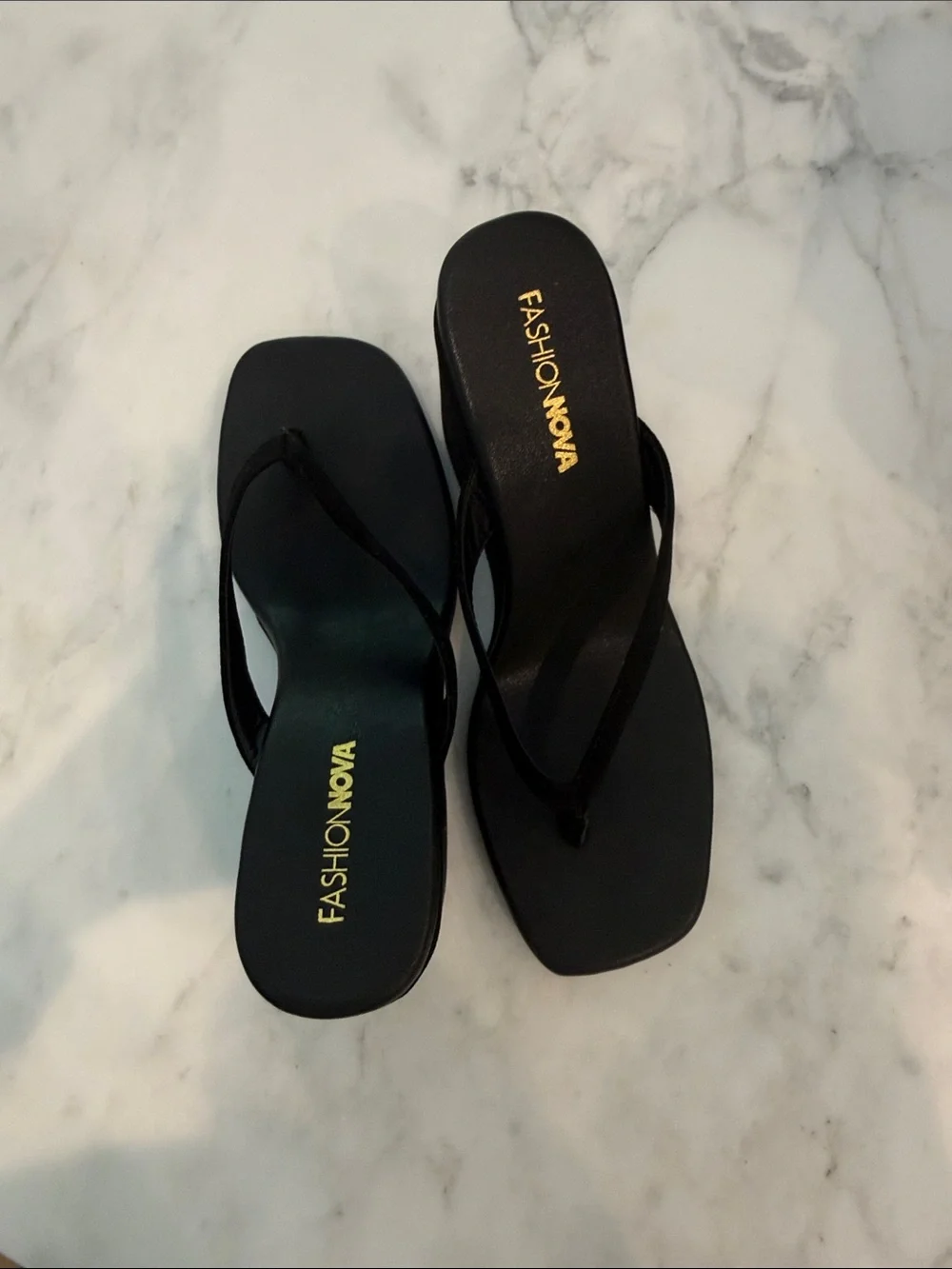 NWT Black Thong Wedge Sandals